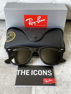 Ray-Ban Classic Wayfarer Sunglasses Black
